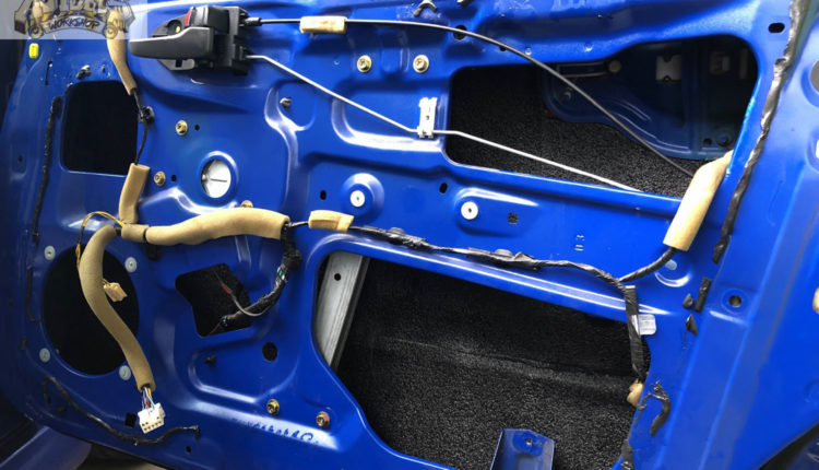 Độ âm thanh cho xe Mitsubishi-2